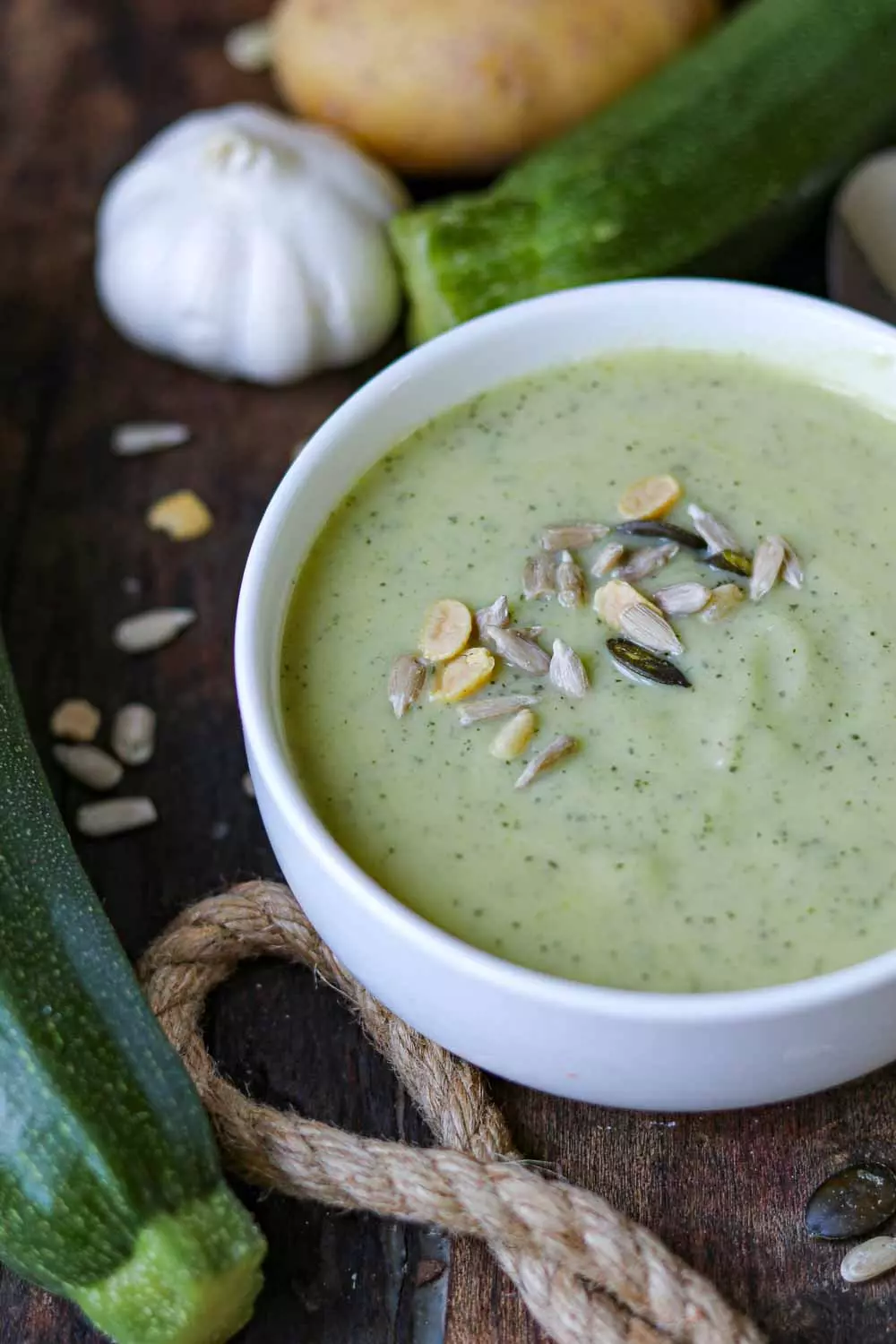 Cremige Zucchini-Kartoffelsuppe: Ein schnelles und unkompliziertes Rezept