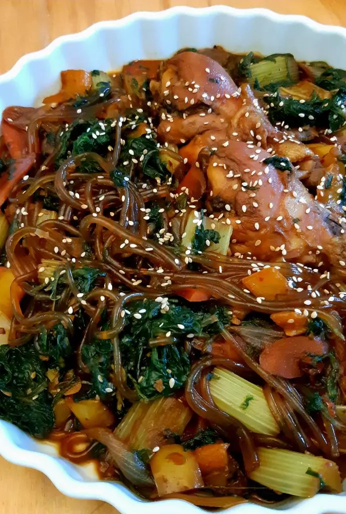 Andong Jjimdak: Ein Koreanisches Schmorhühnchen-Erlebnis