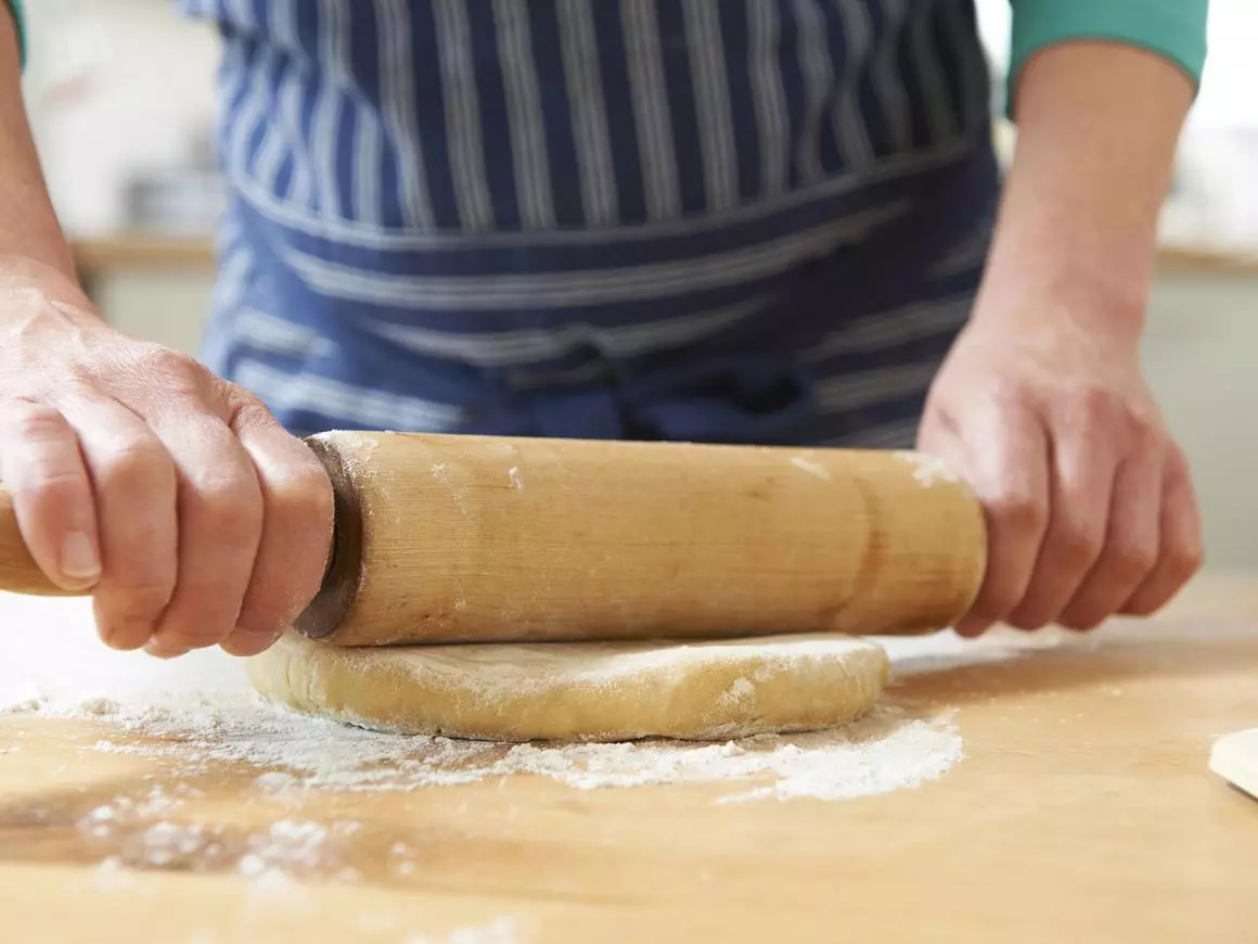 Perfektes Ausrollen von Mürbeteig: Ein Leitfaden