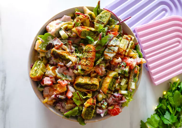 Knuspriger Maultaschensalat: Ein schnelles, sättigendes Gericht