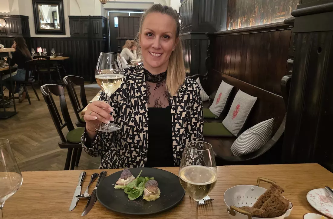 Kulinarischer Hochgenuss im Weinhaus Neuner: Ein Dezemberabend mit Mastercard