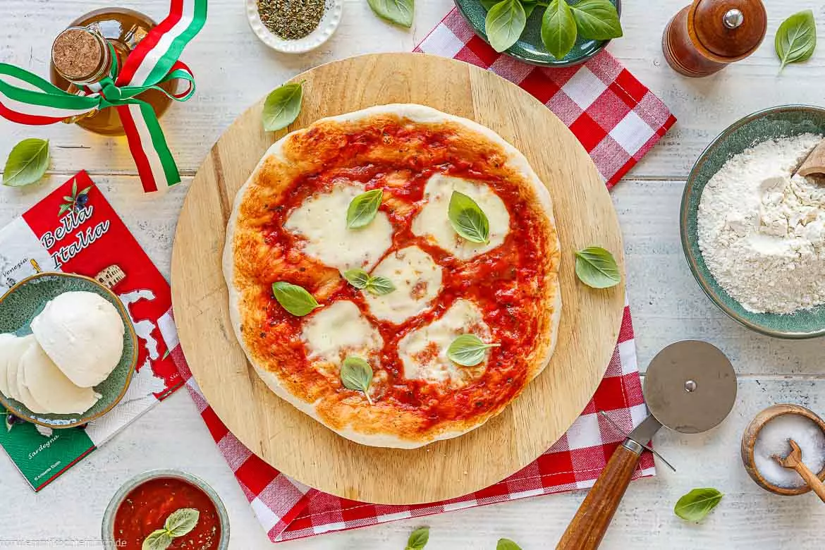 Das Geheimnis der perfekten Pizza Margherita: Ein klassisches Rezept für Zuhause