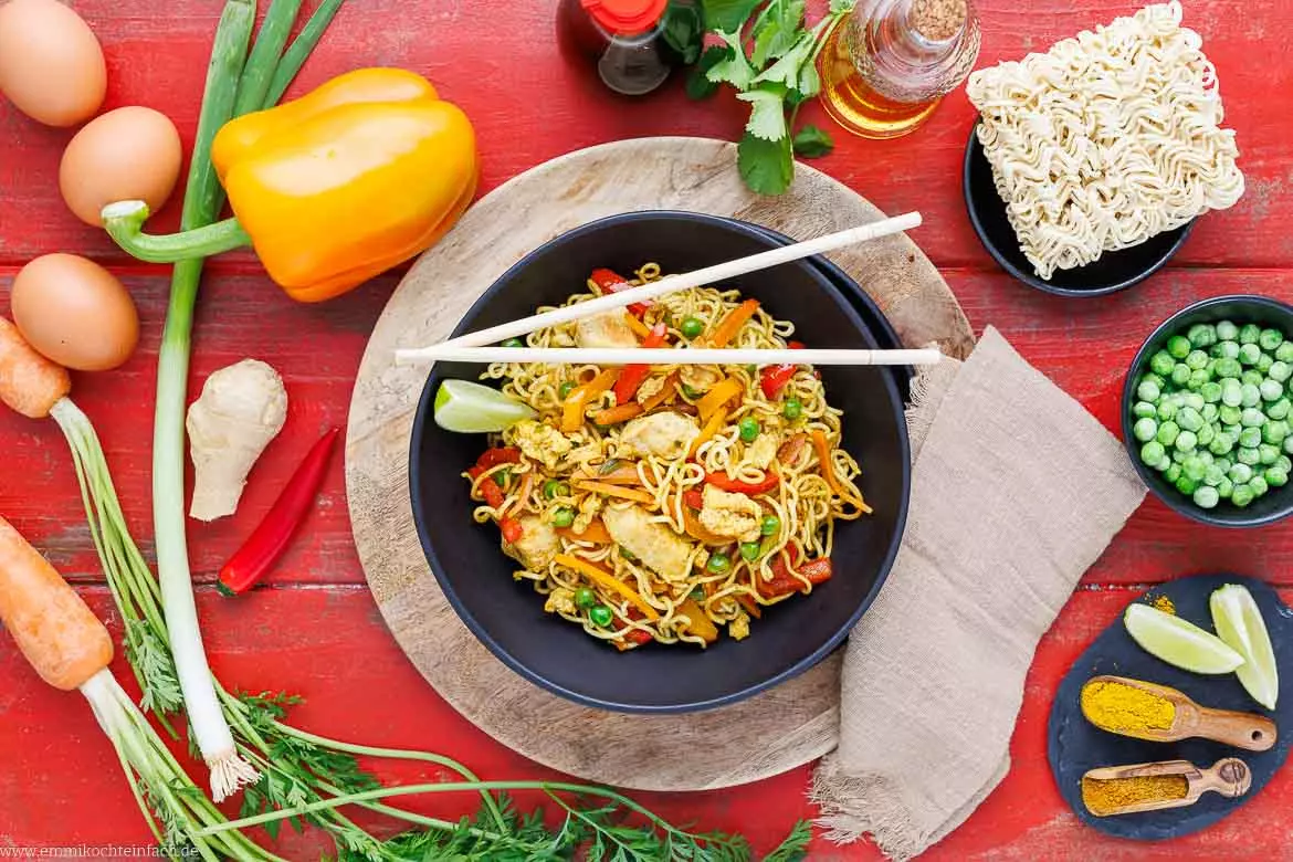 Bami Goreng: Klassische indonesische Bratnudeln für zu Hause