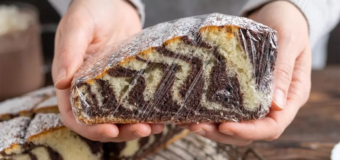 Kuchen richtig einfrieren und auftauen: Ein umfassender Leitfaden