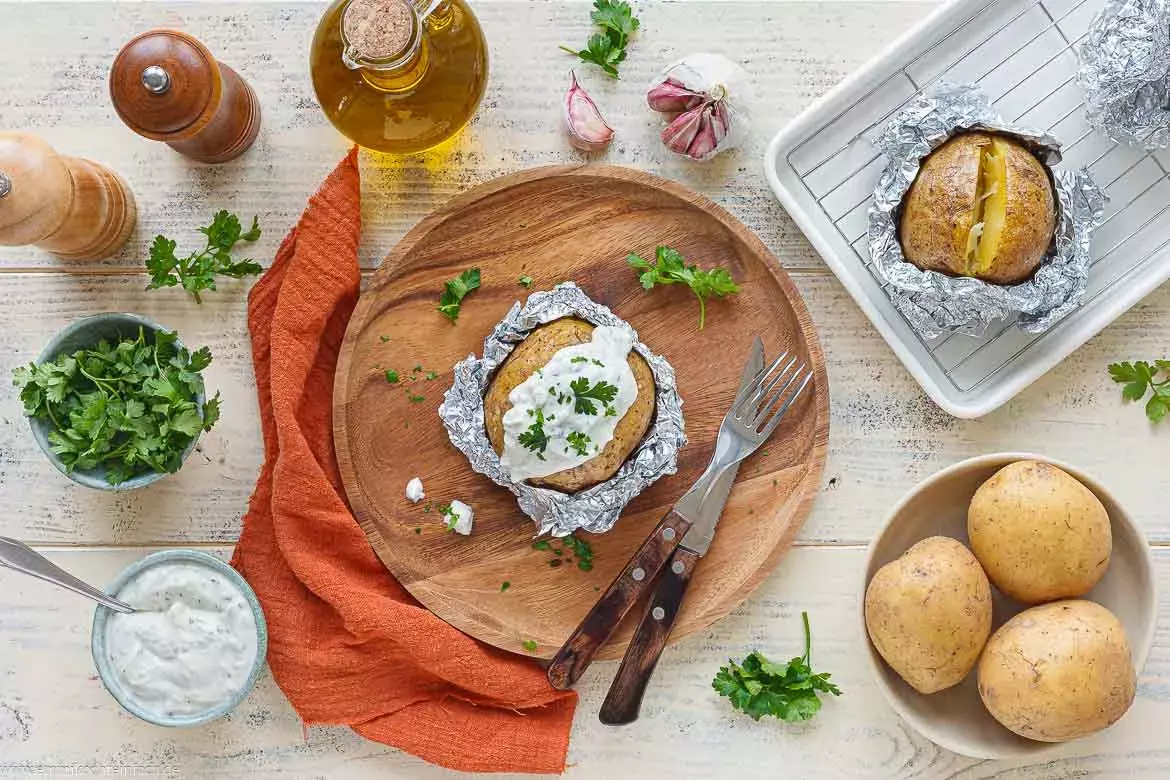 Perfekte Folienkartoffeln: Ein einfaches Rezept für Ofen und Grill