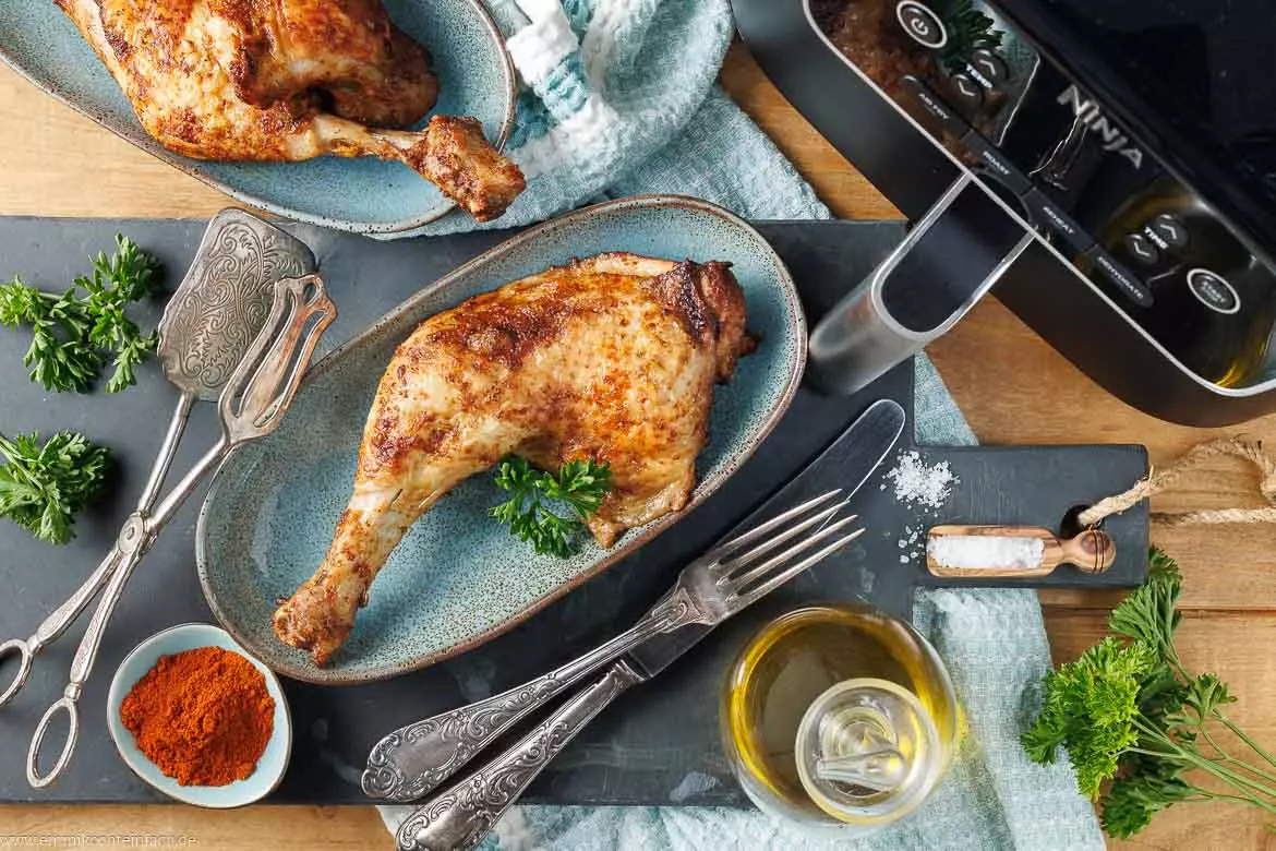 Knusprige Hähnchenschenkel aus der Heißluftfritteuse: Schnell und saftig